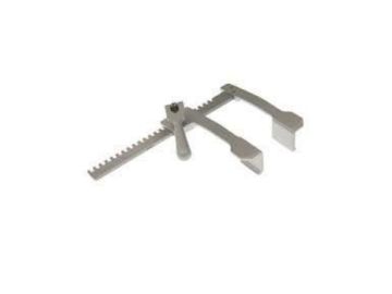 Four Bladed Chest Spreader