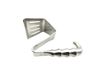 SCAPULAR RETRACTOR