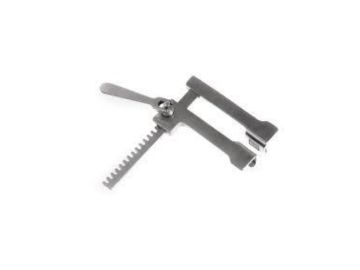 Two Blade Chest Spreader